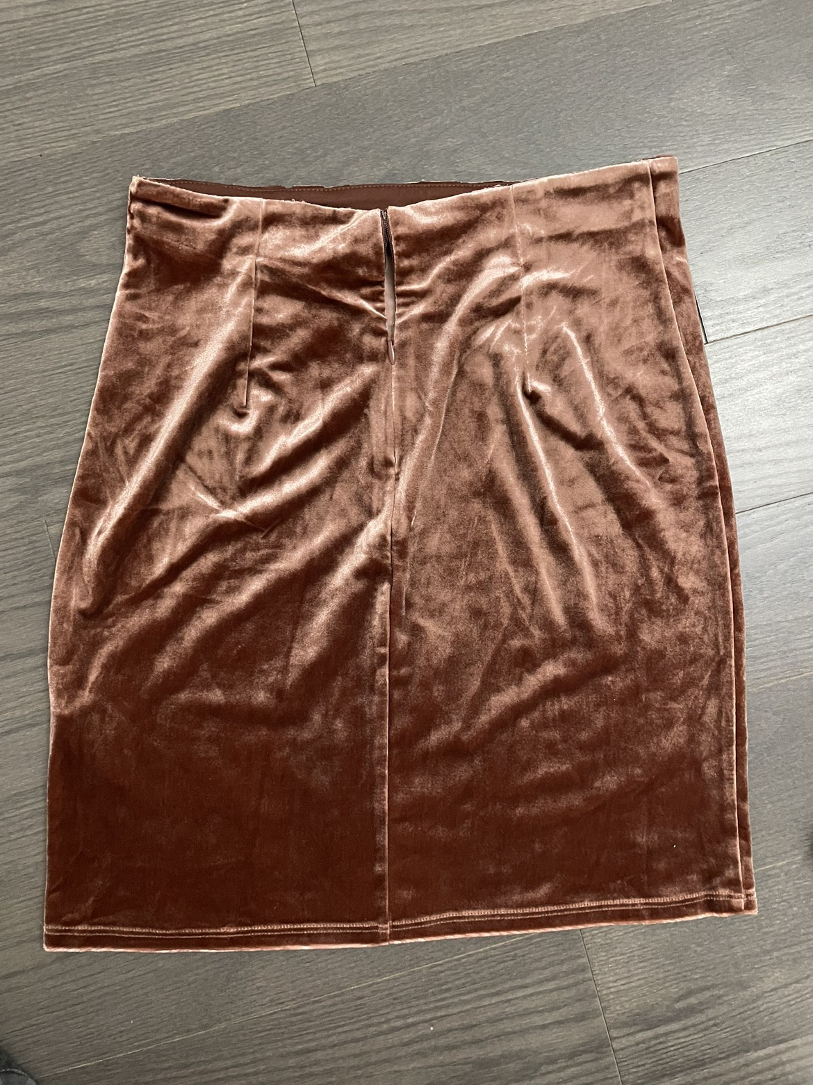Pink velvet skirt - photo 2