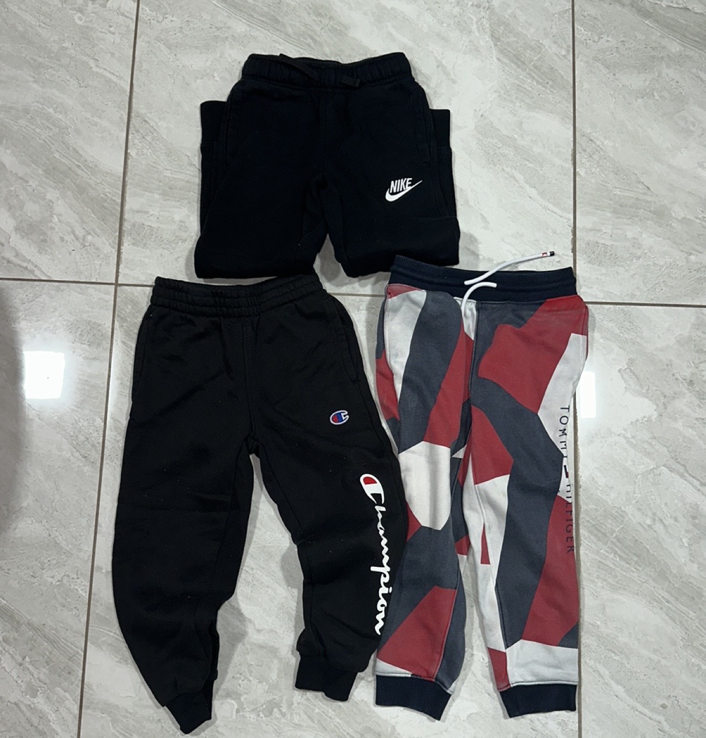 Kids bundle of clothing - photo 3
