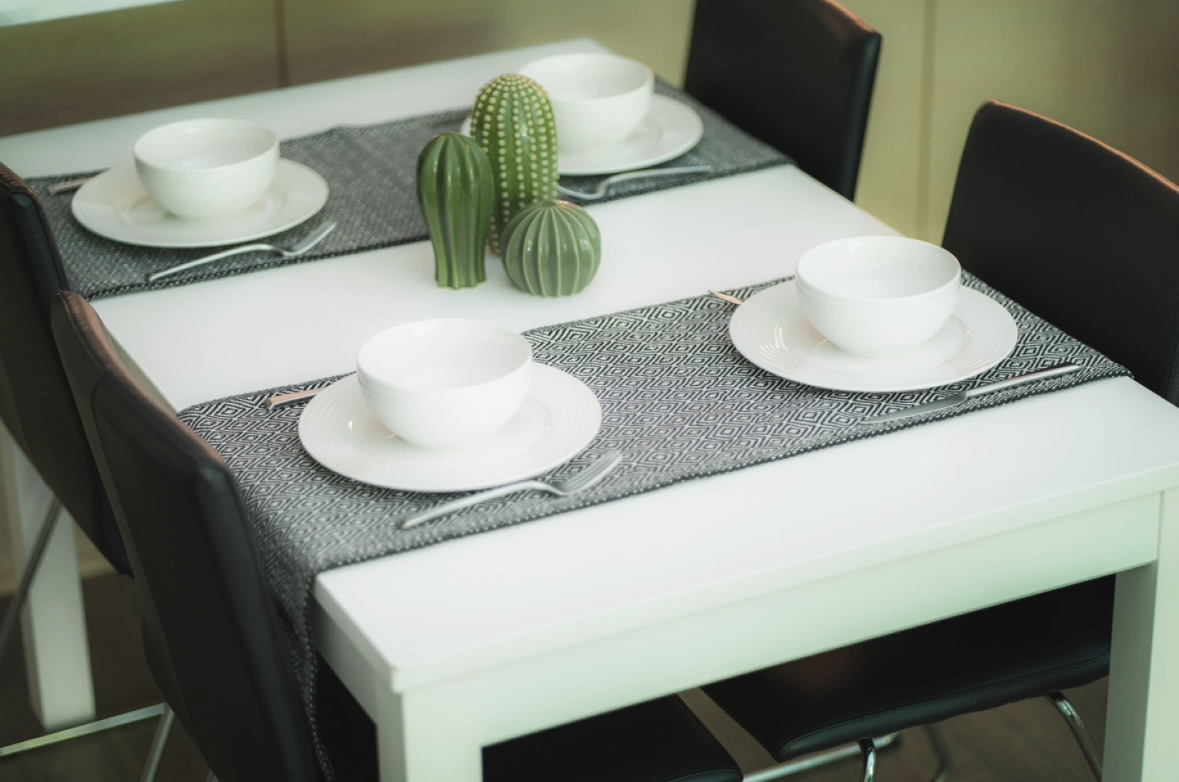 Extendable Dining Table - photo 2