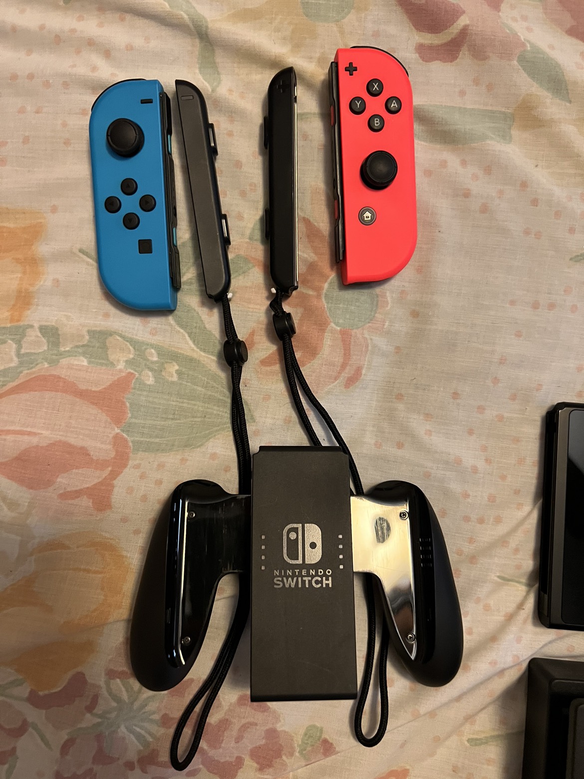 Nintendo Switch with Original Box - photo 3