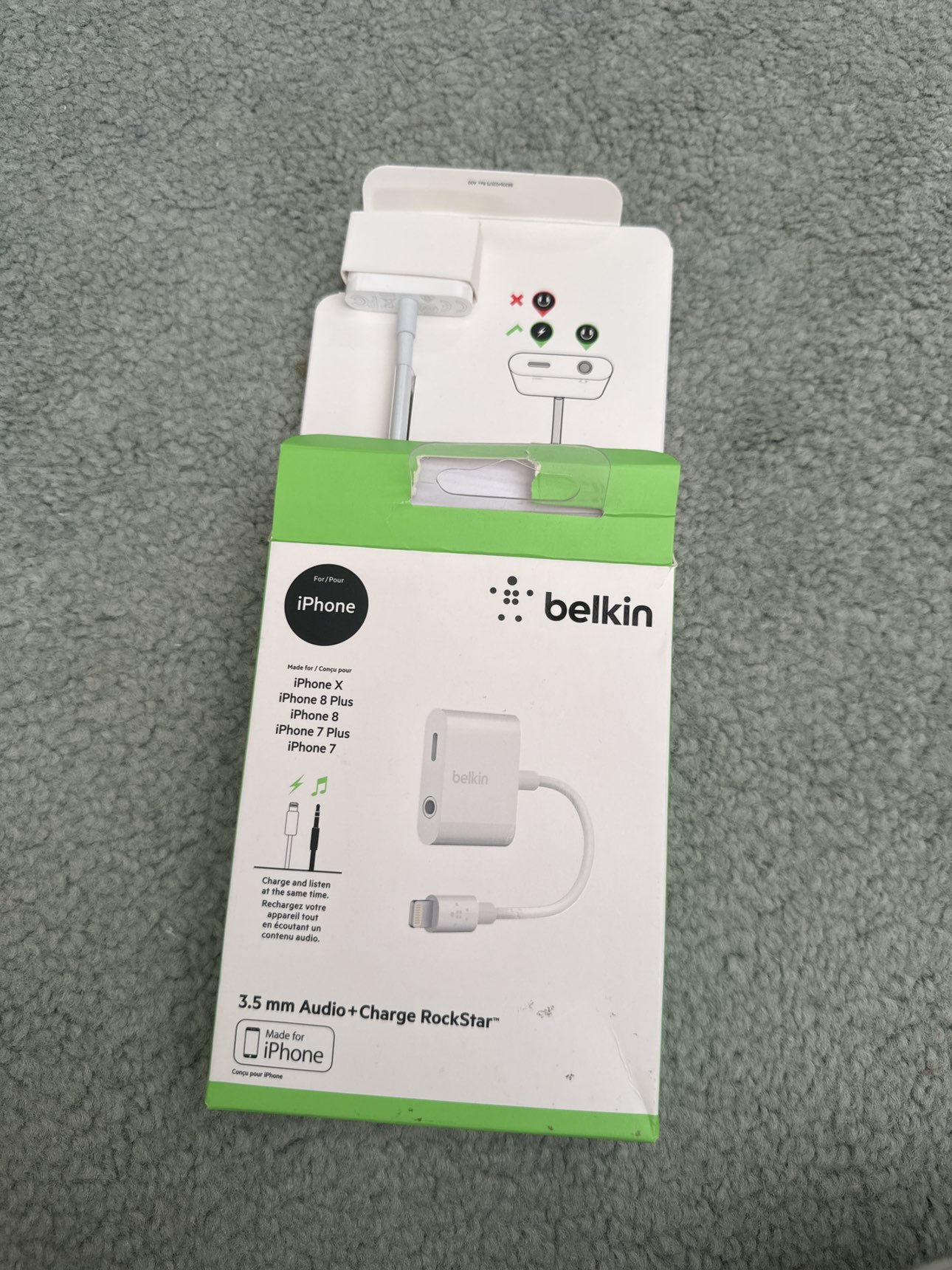 Belkin audio AND usb-c to iPhone adapter - photo 3