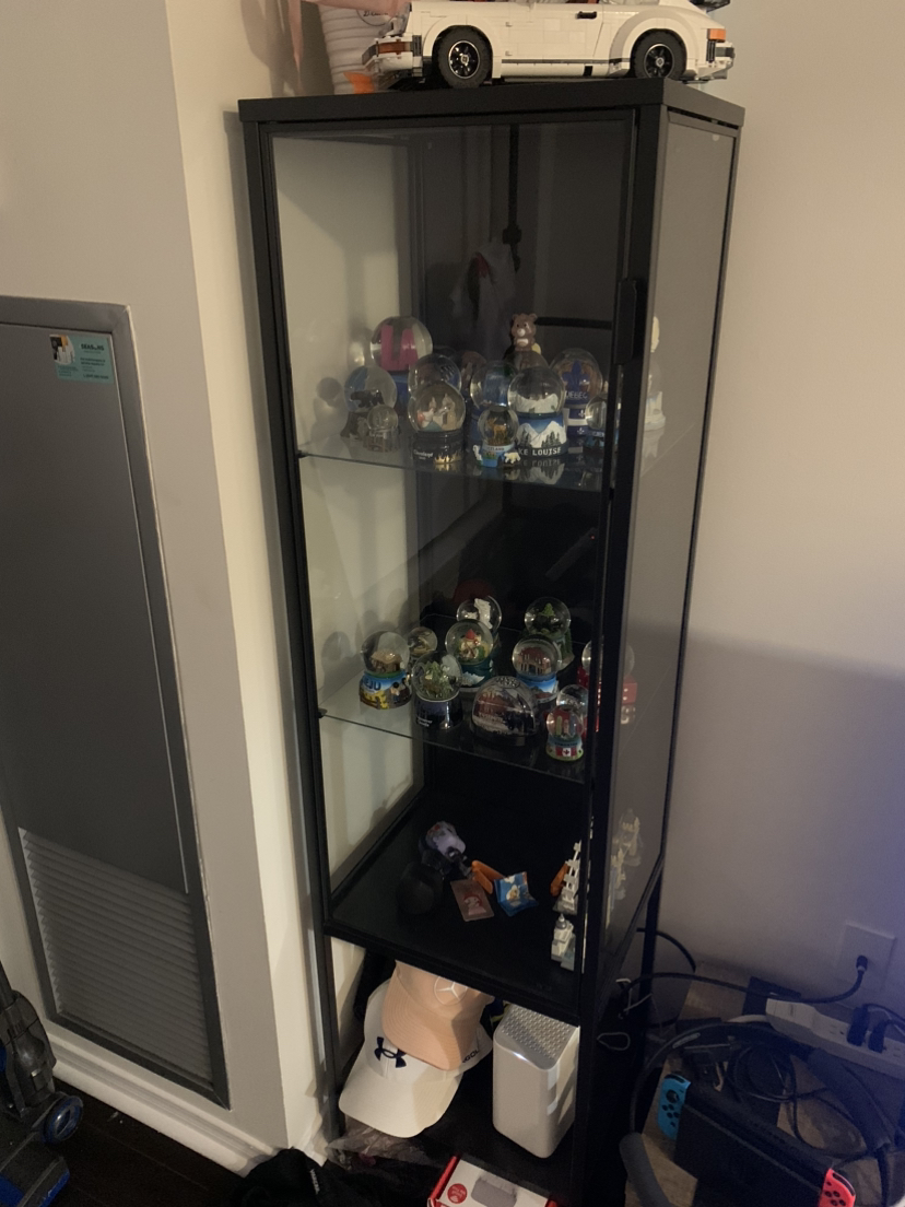 Glassdoor cabinet thumbnail
