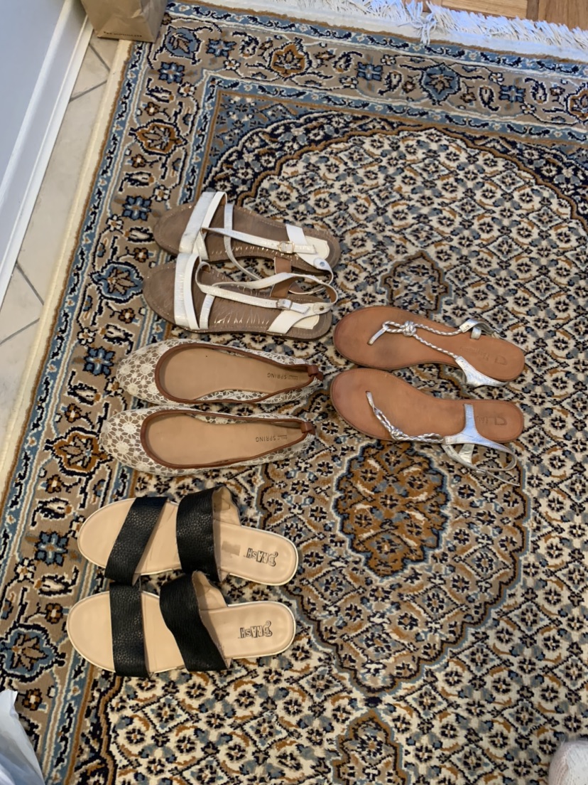Ladies shoes
