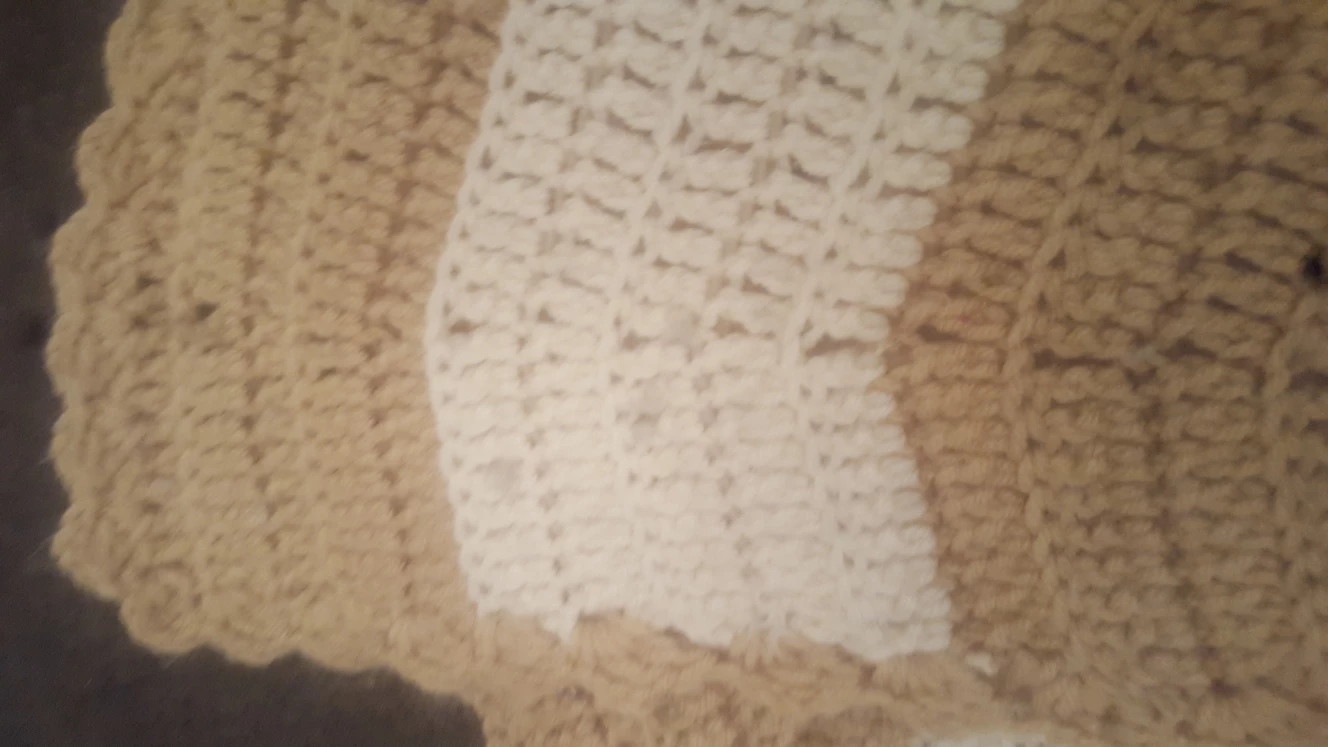 Afghan Crochet Vintage 5 feet x 8 foot - photo 2