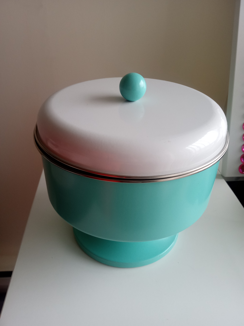 Pedestal Canister Container