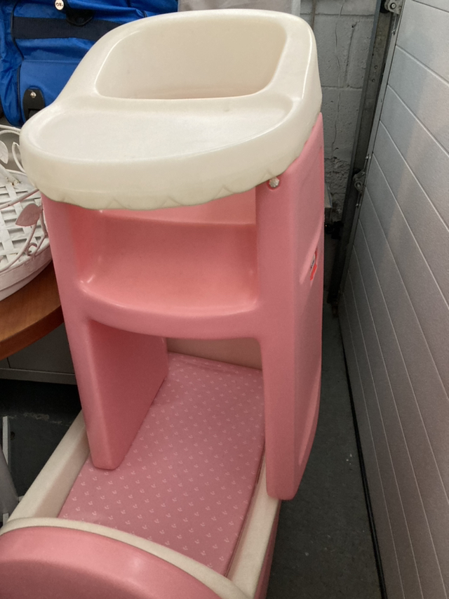Little tikes doll furniture x2. $30 - photo 2