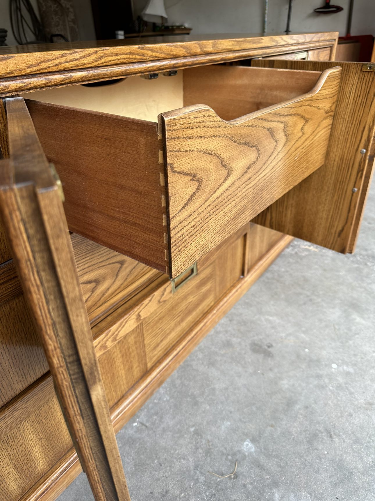 MCM Drexel Heritage Dresser image indicator(5)