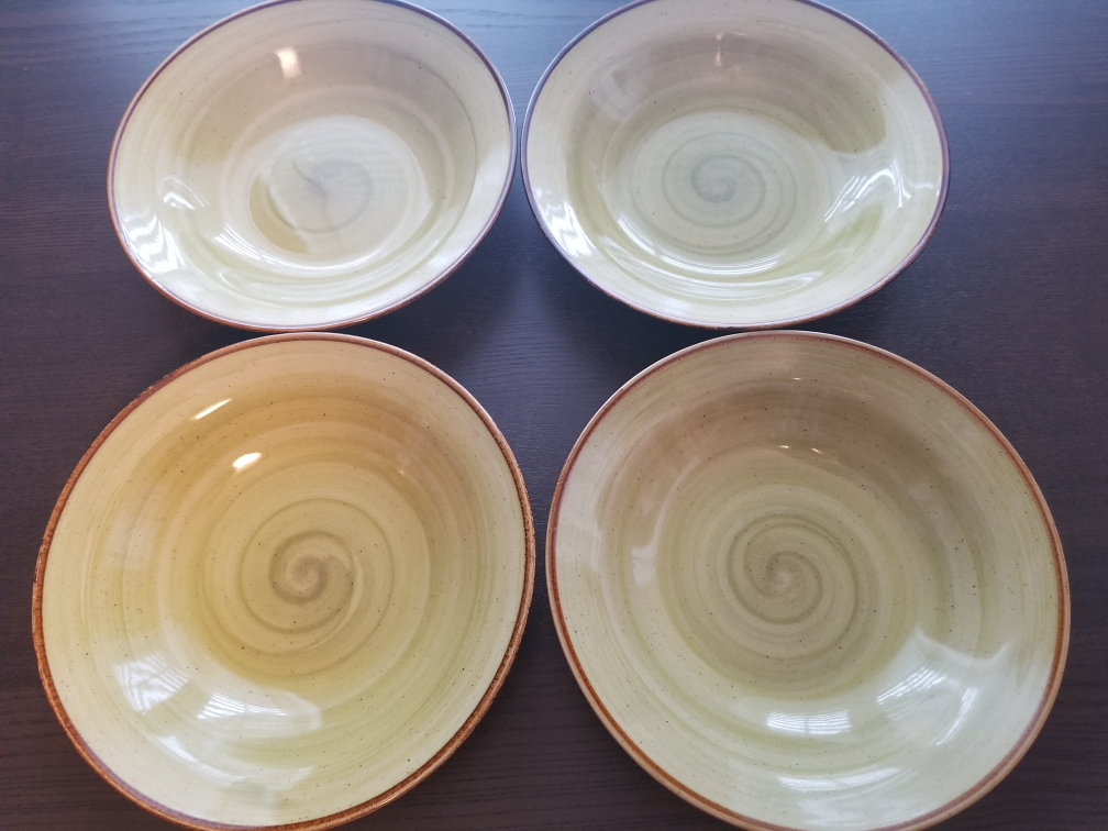 Dinnerware Set with Mugs (16 pc set) - photo 3