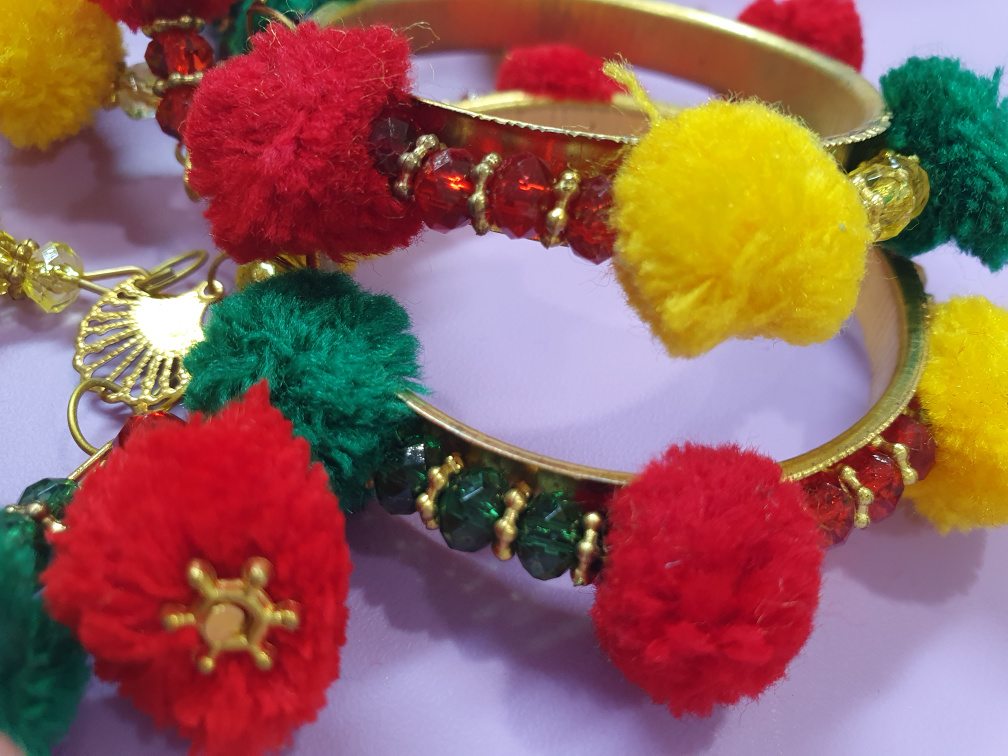 Indian / Pakistani Jwellary | A pair of Traditional Bengals f image indicator(4)