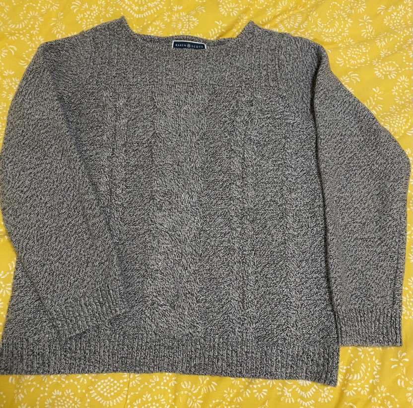 Grey sweater #freecycle thumbnail