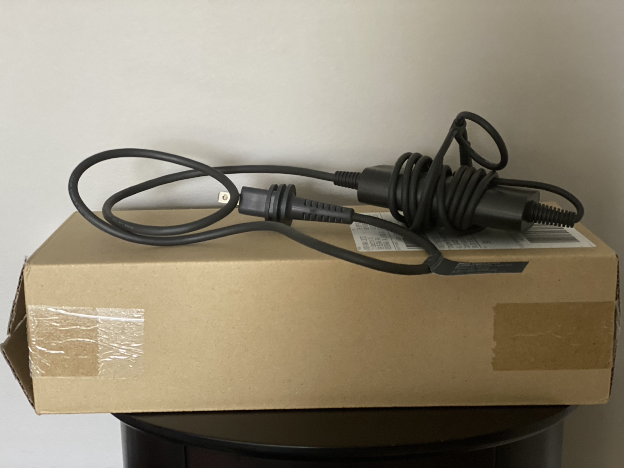 Beautiful Dyson Corrale Fuchsia straightener. image indicator(4)