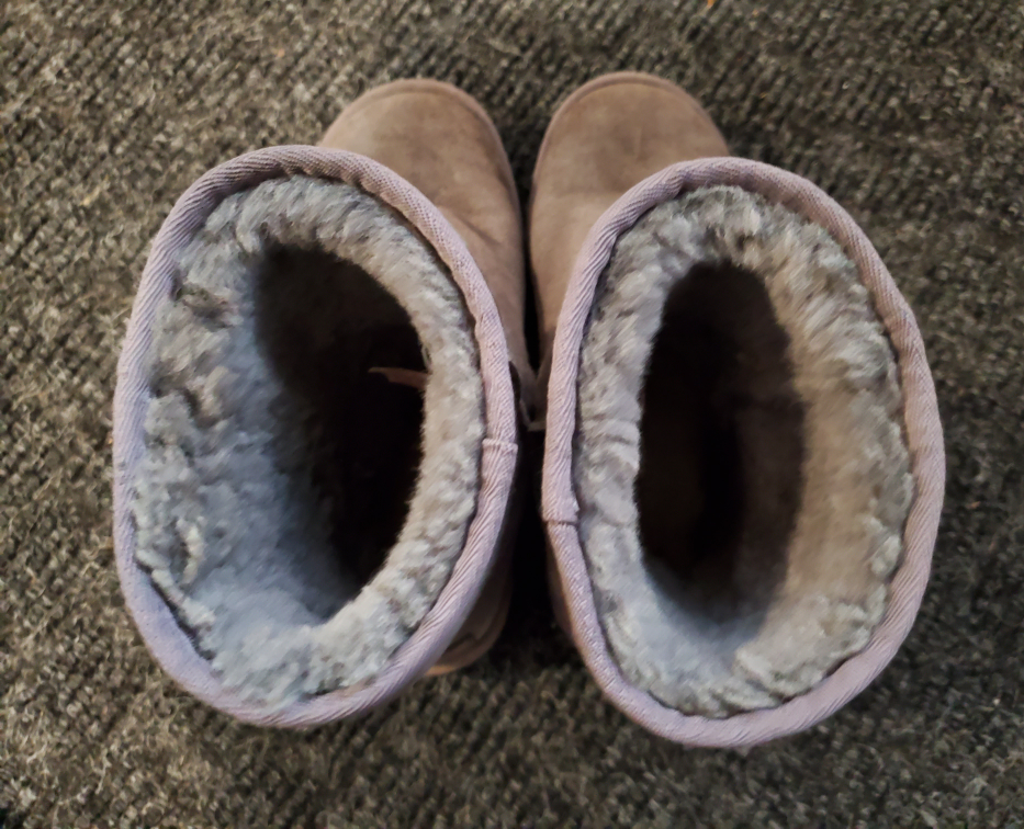 Women's UGGS Boots size7 - photo 4