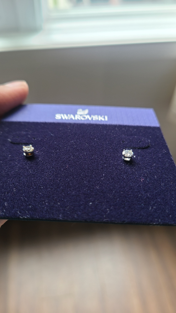 Original new Swarovski stud earrings - photo 2