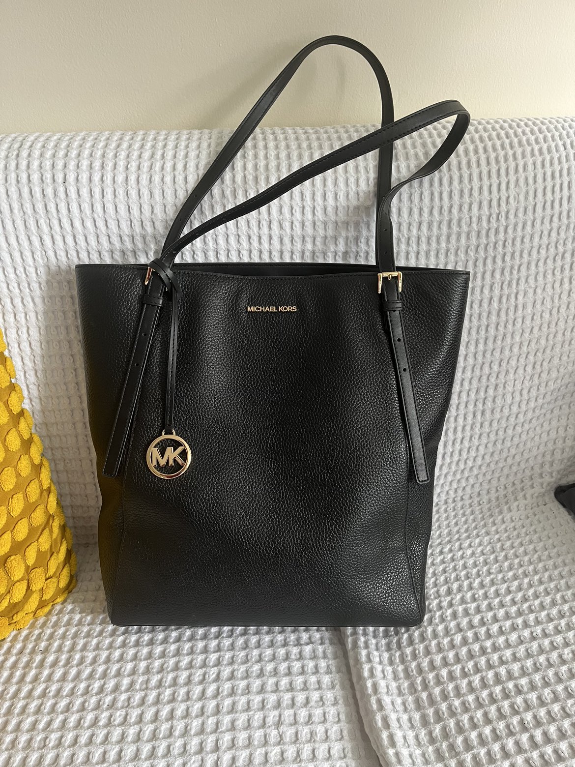 MK tote bag like NEW.