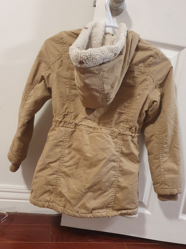 Jacket | The Cabin Parka Brand image indicator(4)