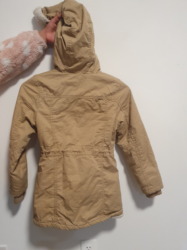 Jacket | The Cabin Parka Brand image indicator(3)