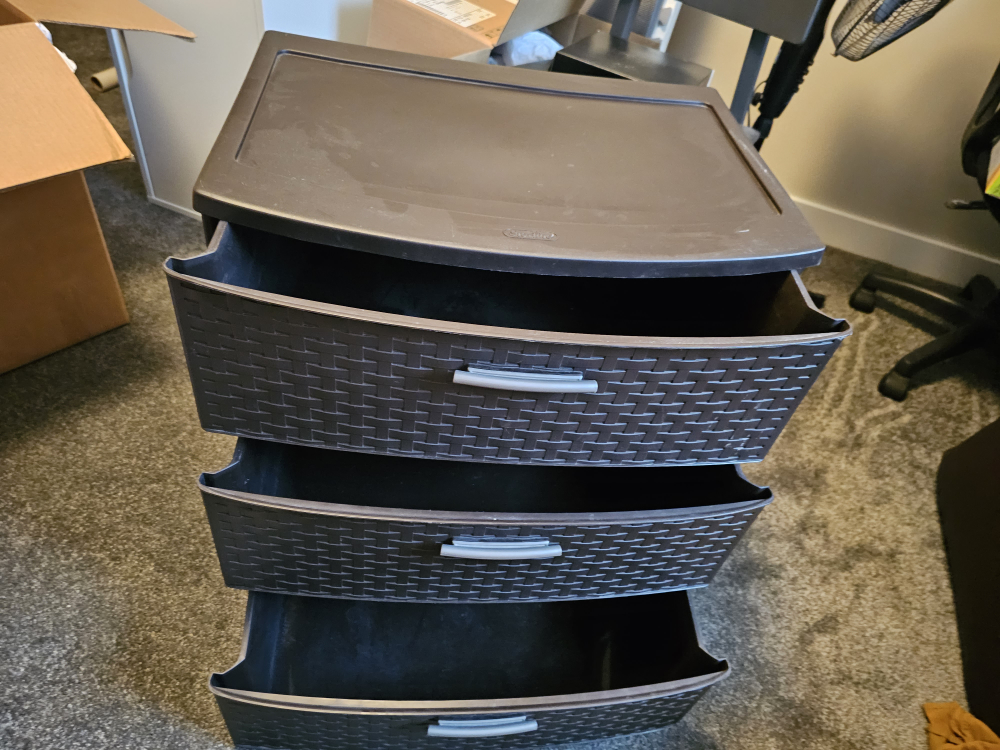 Plastic Drawers Set - photo 2