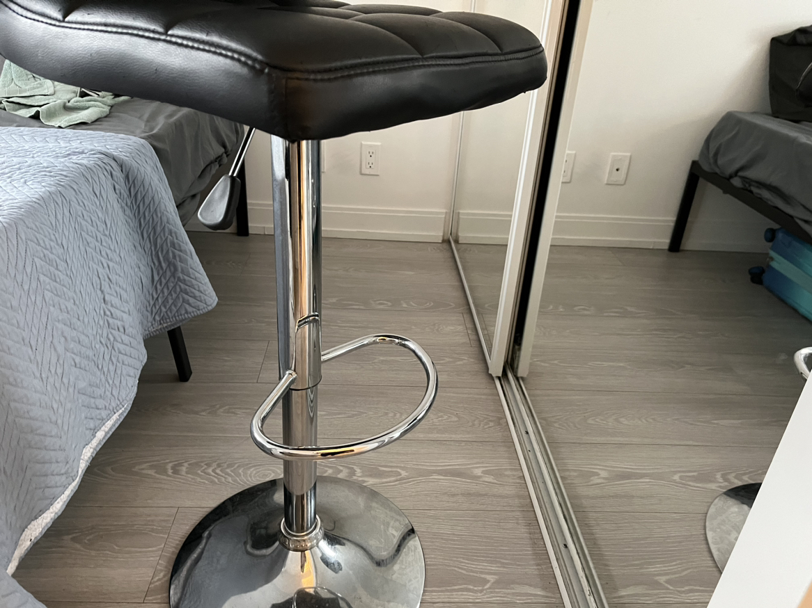 Leather bar stool, brand new - photo 4