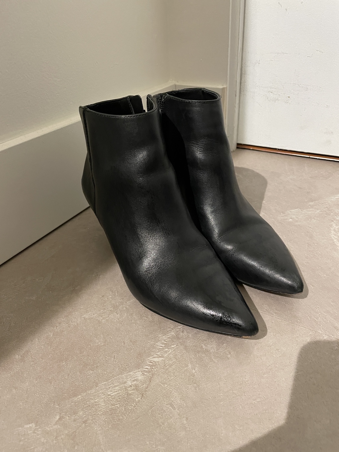 Sam Edelman Booties 6.6