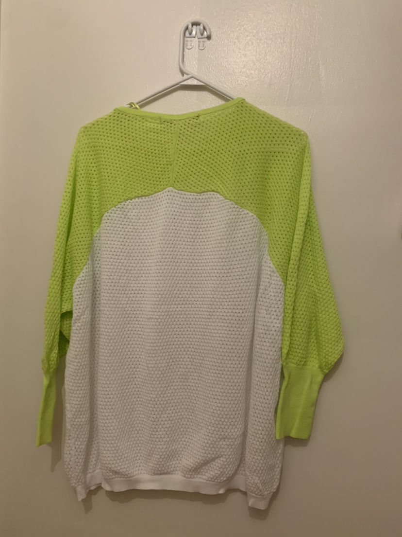 Zara sweater image indicator(2)