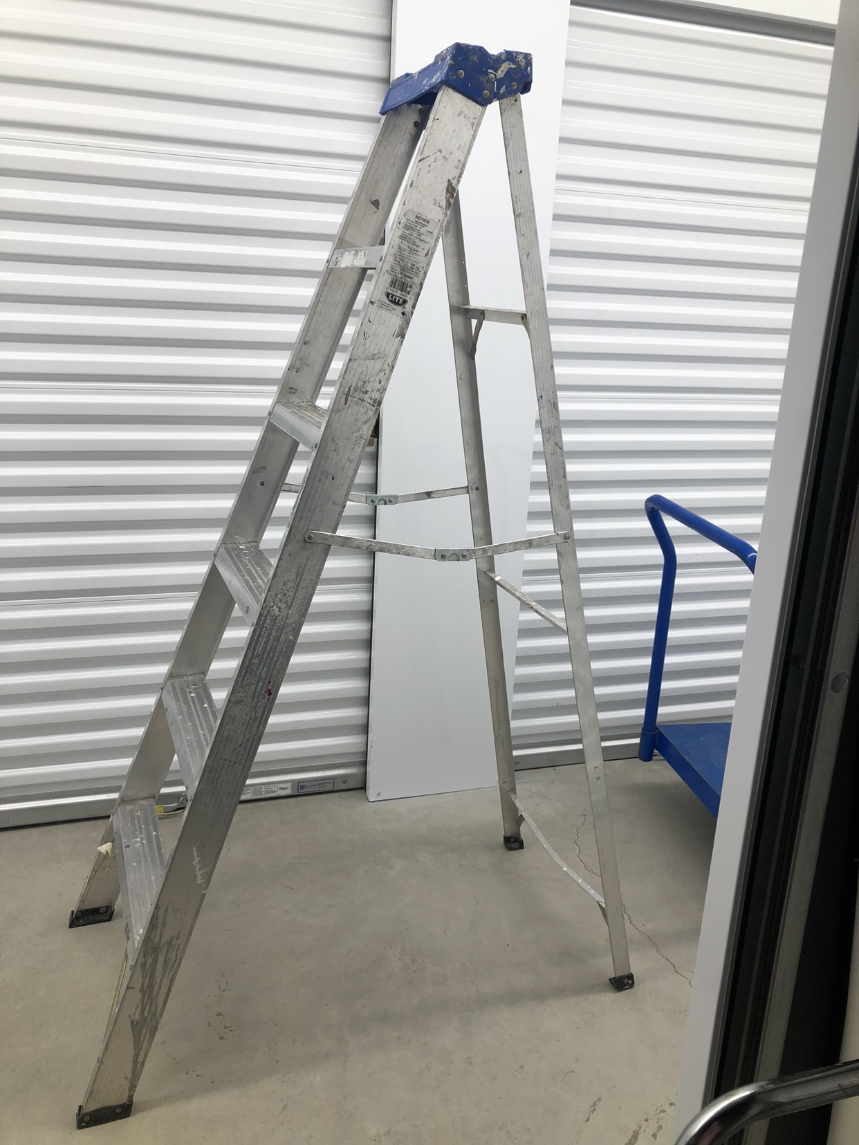 6 foot Aluminum Ladder (A-Frame) - photo 3