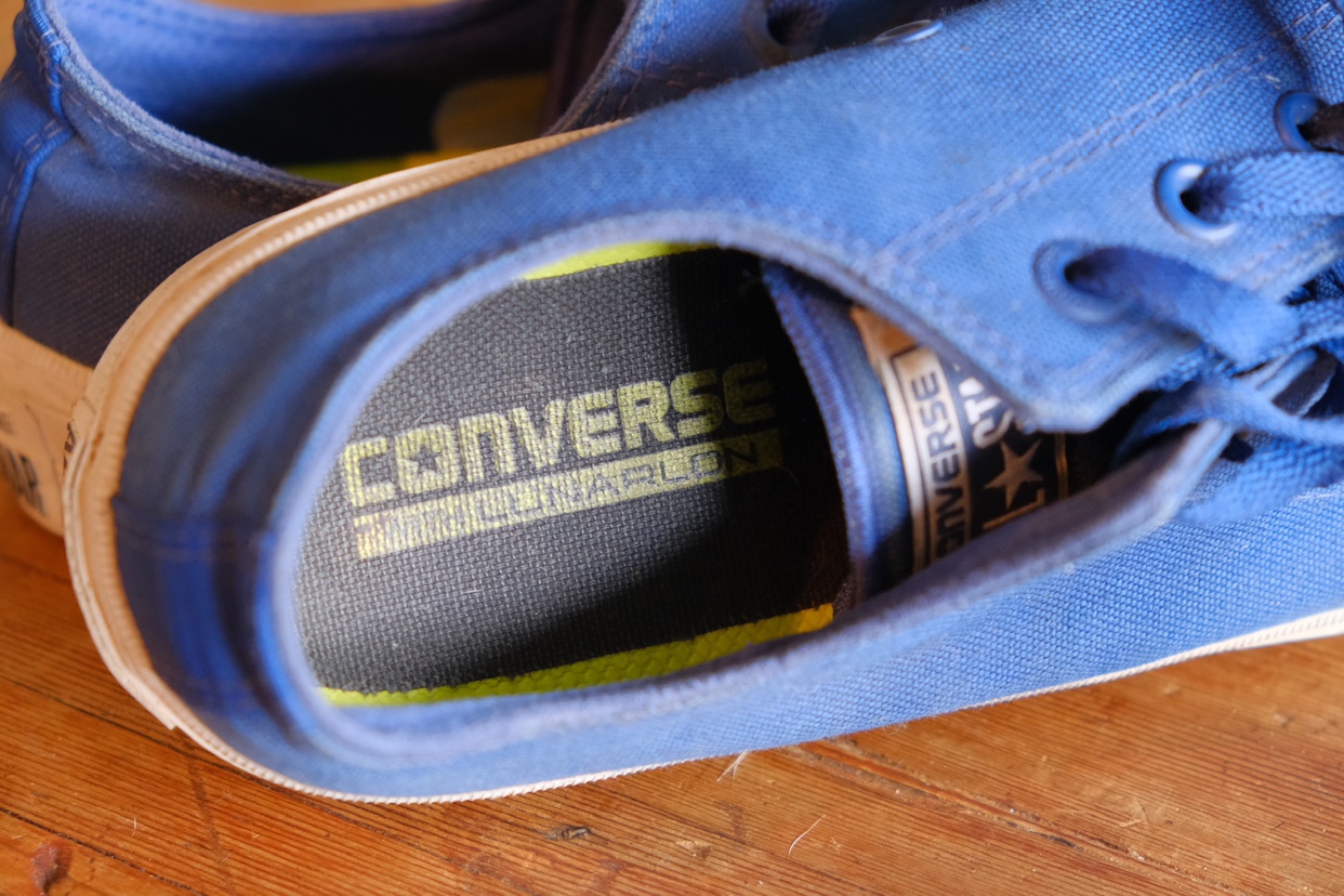 Blue Converse shoes (Men’s size 8) - photo 3
