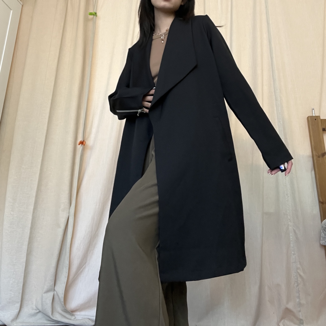 Black trench coat/ ¾ jacket image indicator(2)