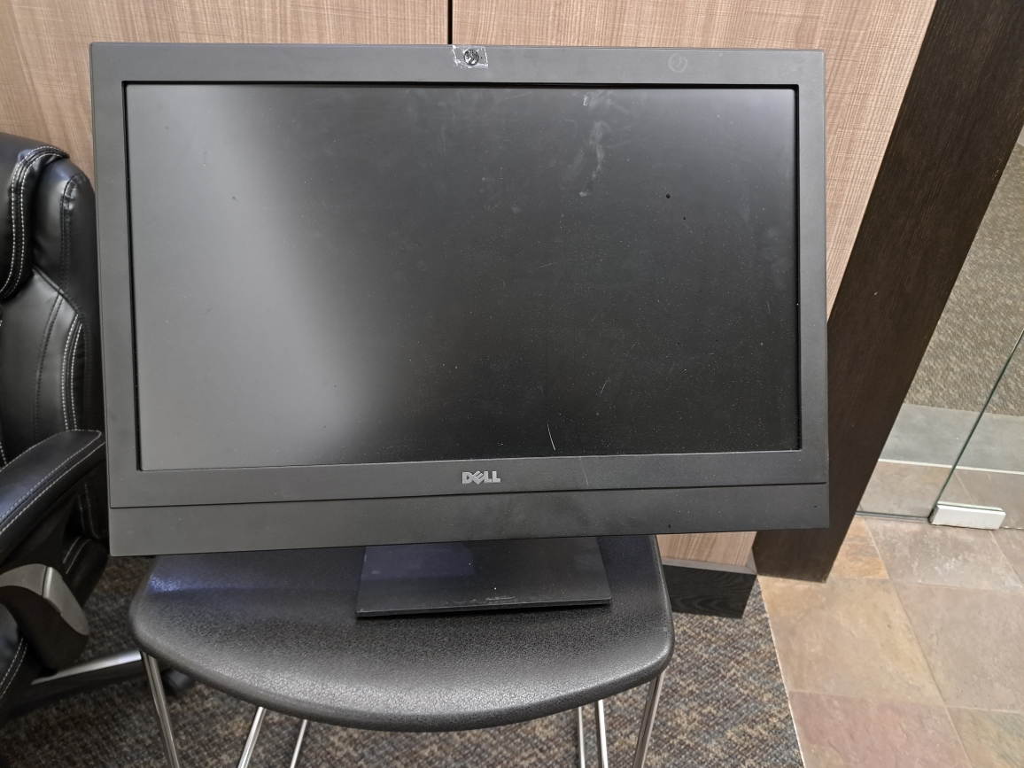 Dell AIO 7450. (Monitor and computer all in one) thumbnail