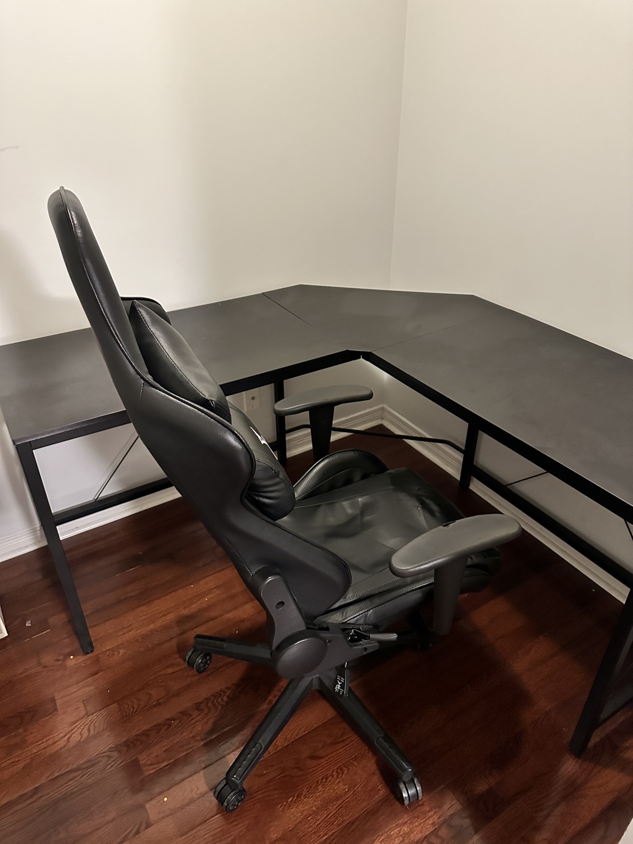 Computer Table - L Shaped - photo 2
