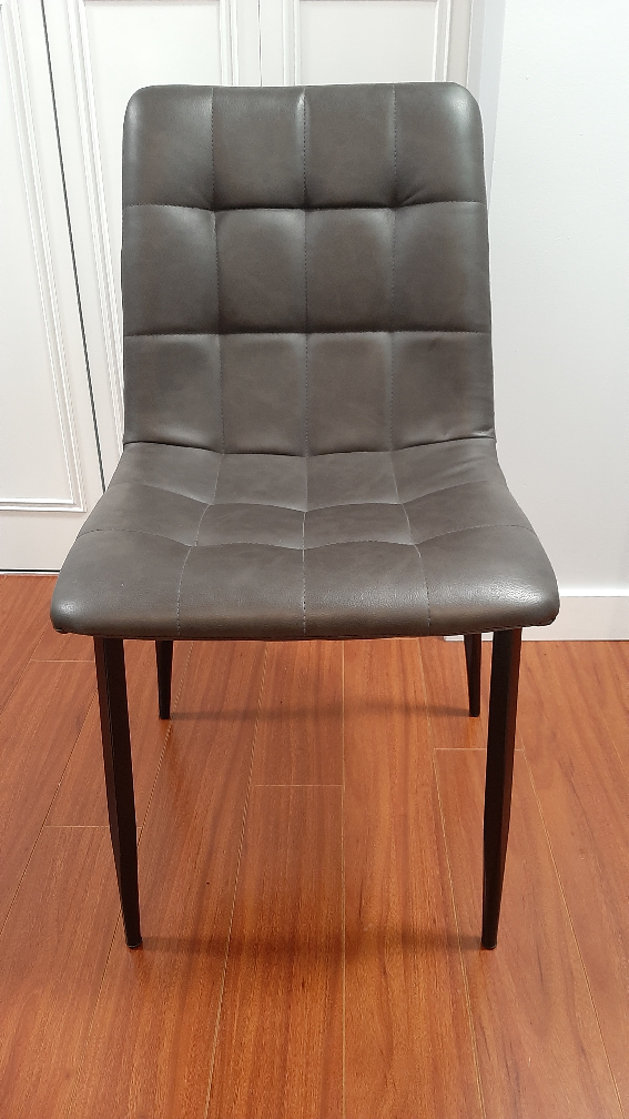 4 x Dining Room Chairs thumbnail