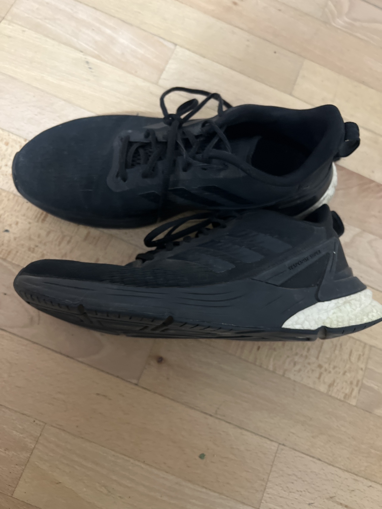 ADIDAS Training shoes Adiboost series ❄️ thumbnail
