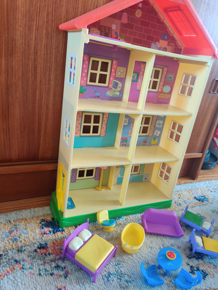 Peppa Pig Toy House and Furniture - photo 2