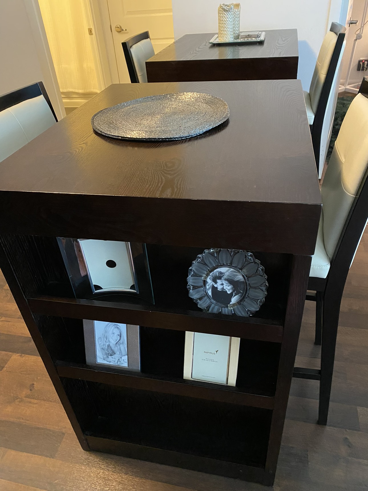 Bar hight dining set with 2 chairs - photo 3