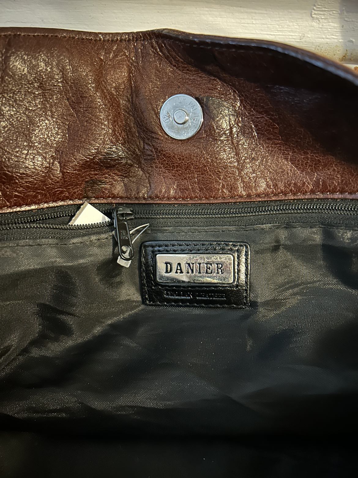 Danier Leather Handbag - photo 4