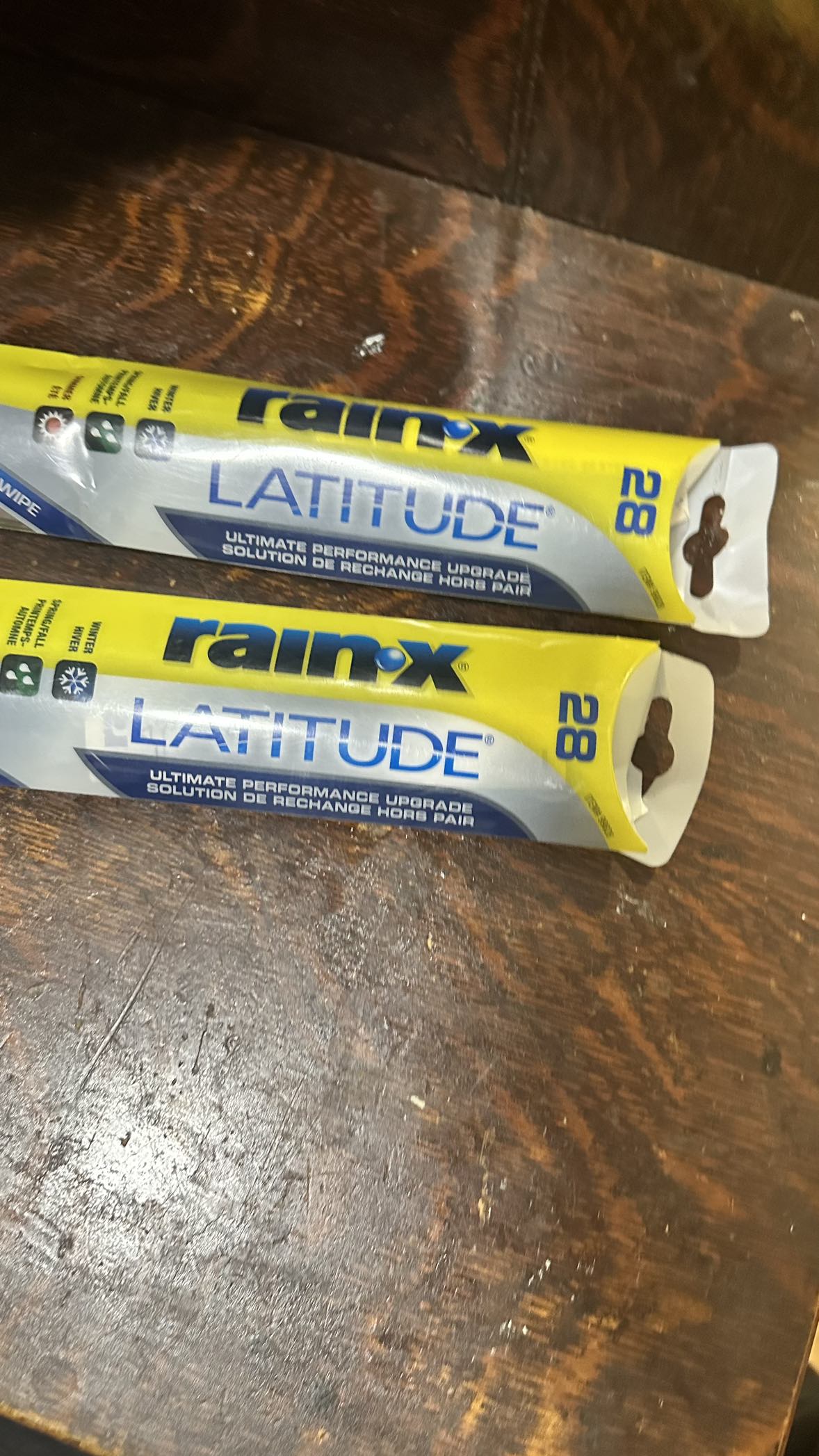 Windshield wipers 28”