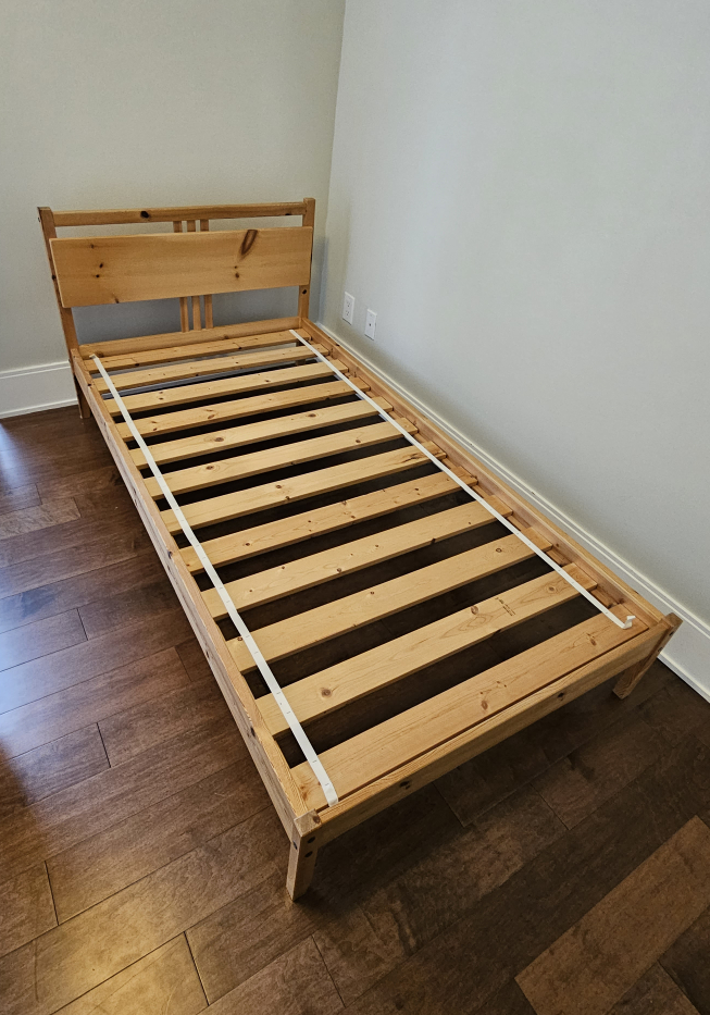 bed frame, twin