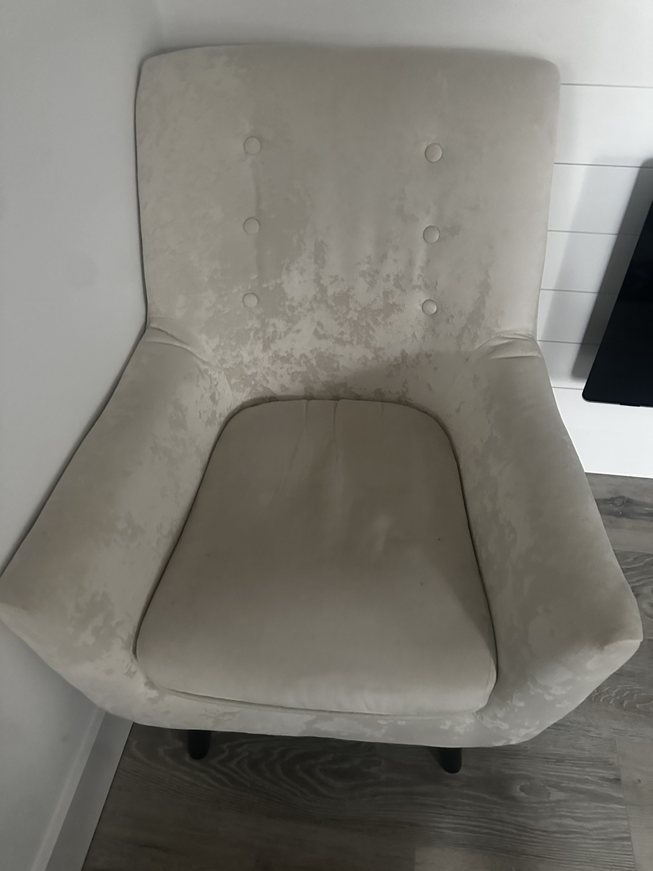Accent Chairs