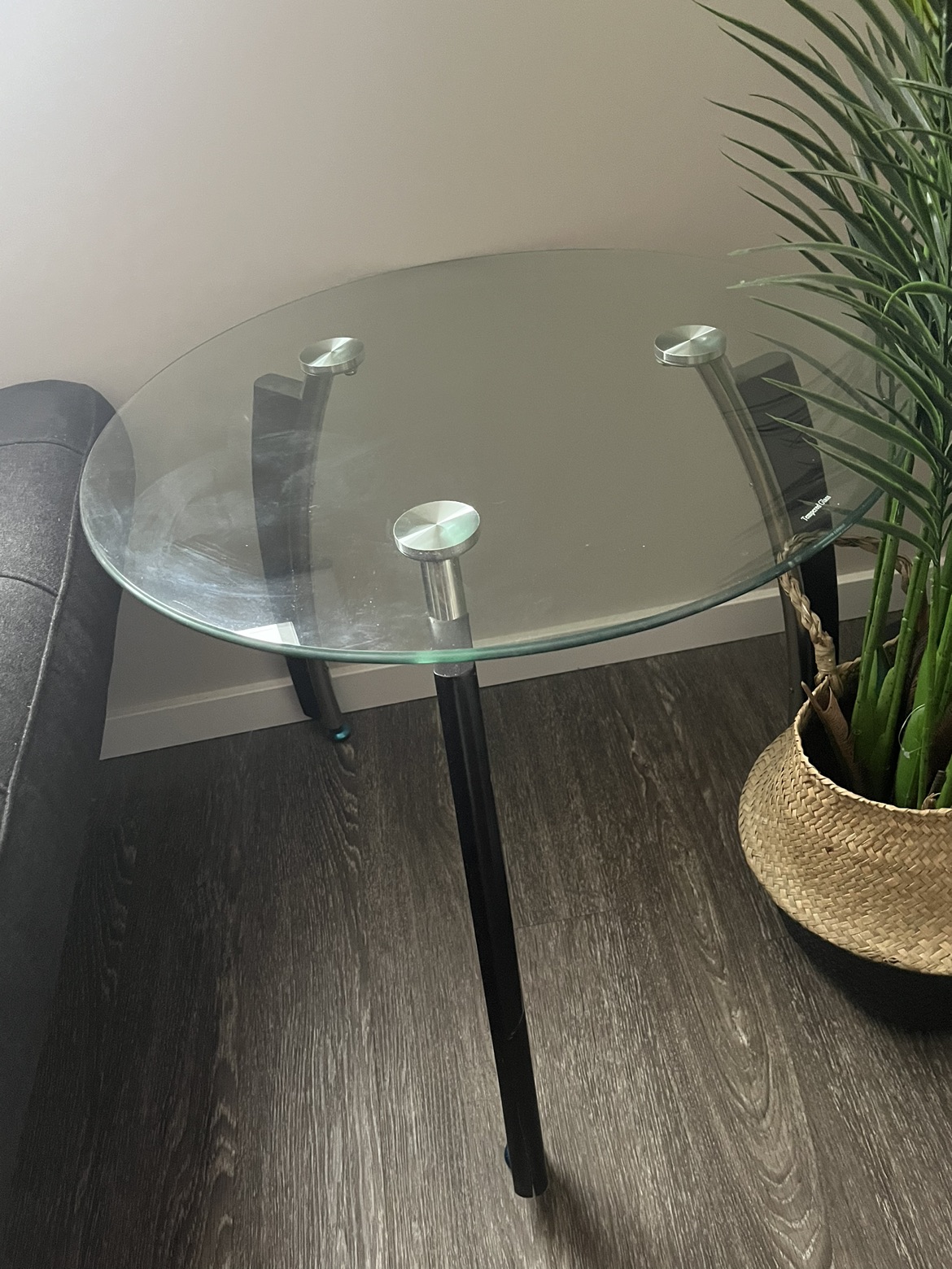 Coffee table with 2 end tables - photo 2