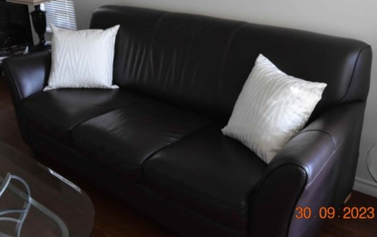 FREE DELIVERY Natuzzi real leather 3 seater sofa / couch image indicator(9)