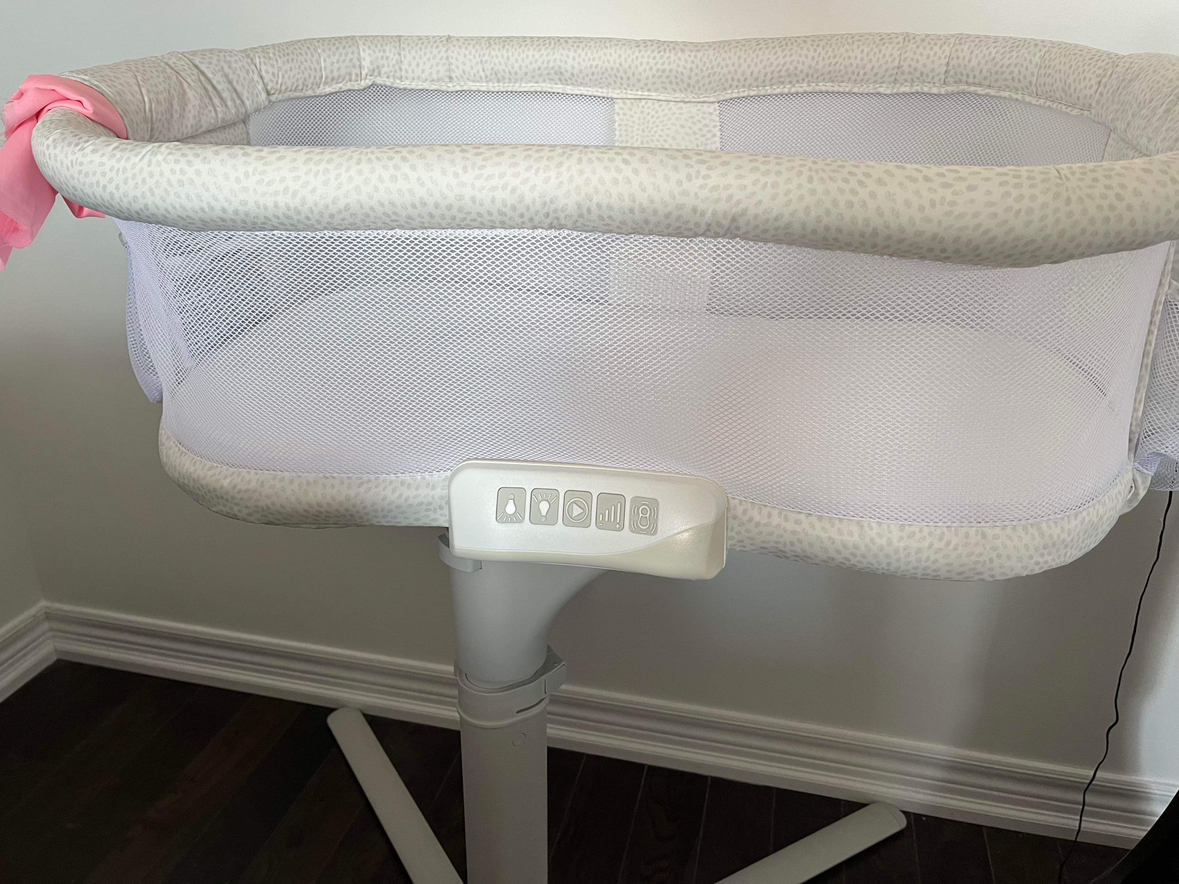 HALO BassiNest Swivel Sleeper (Premiere) - photo 3