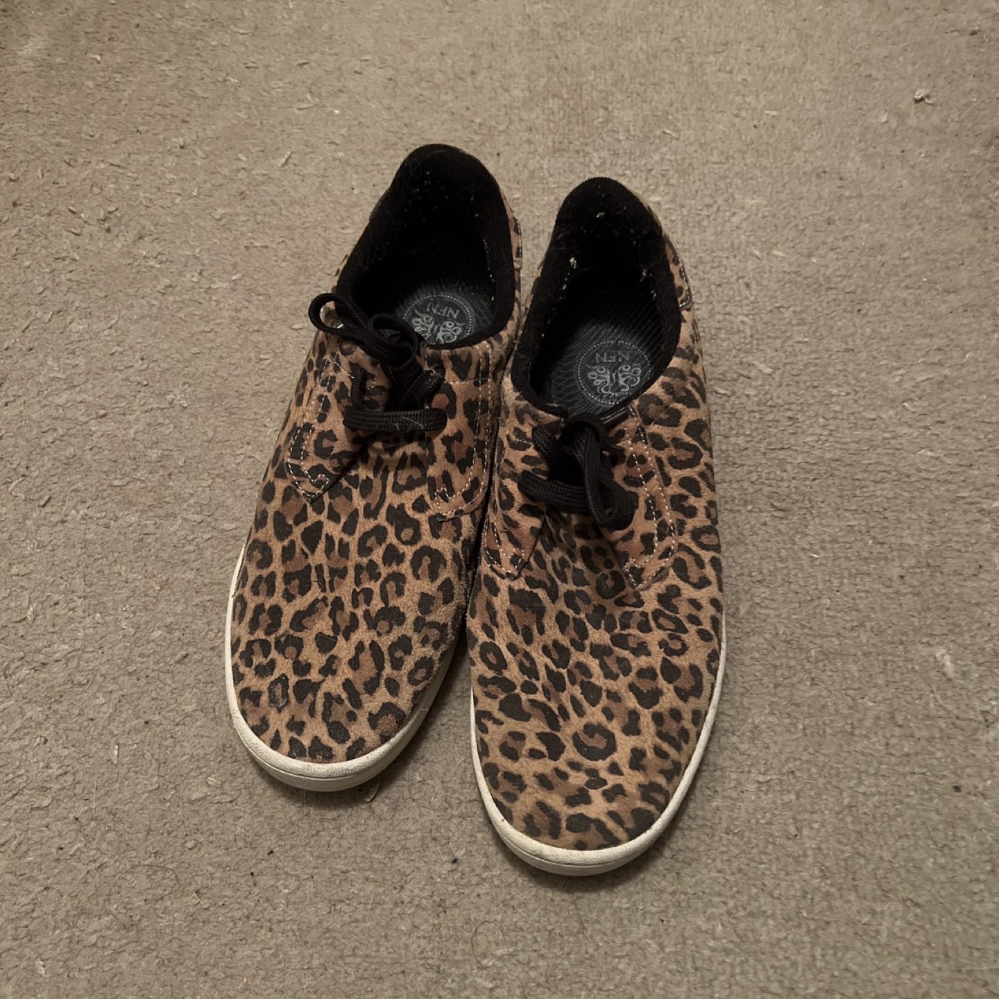 Gourmet Sneaker sz 9