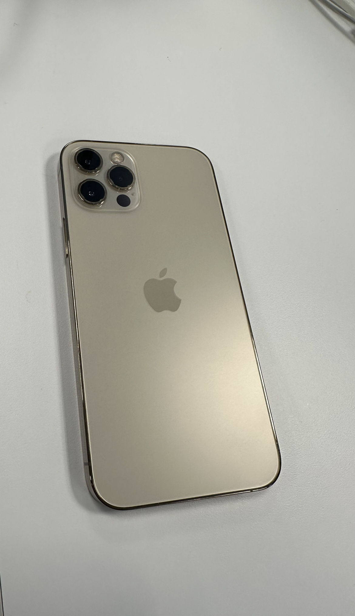 iPhone 12 Pro - gold - 128 GB
