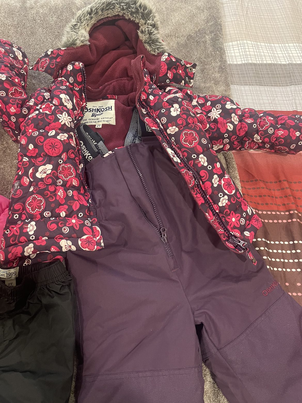 2 piece snow suits and sorel snow boots - photo 2