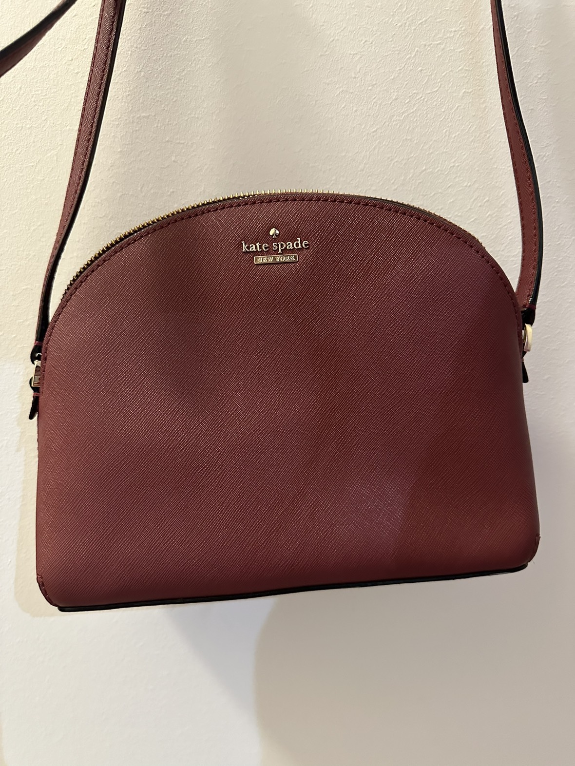 Kate spade bag thumbnail