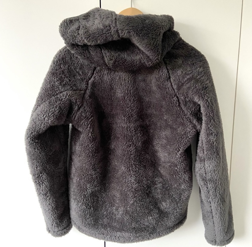 Uniqlo windproof fleece hoodie NWT size XS image indicator(2)