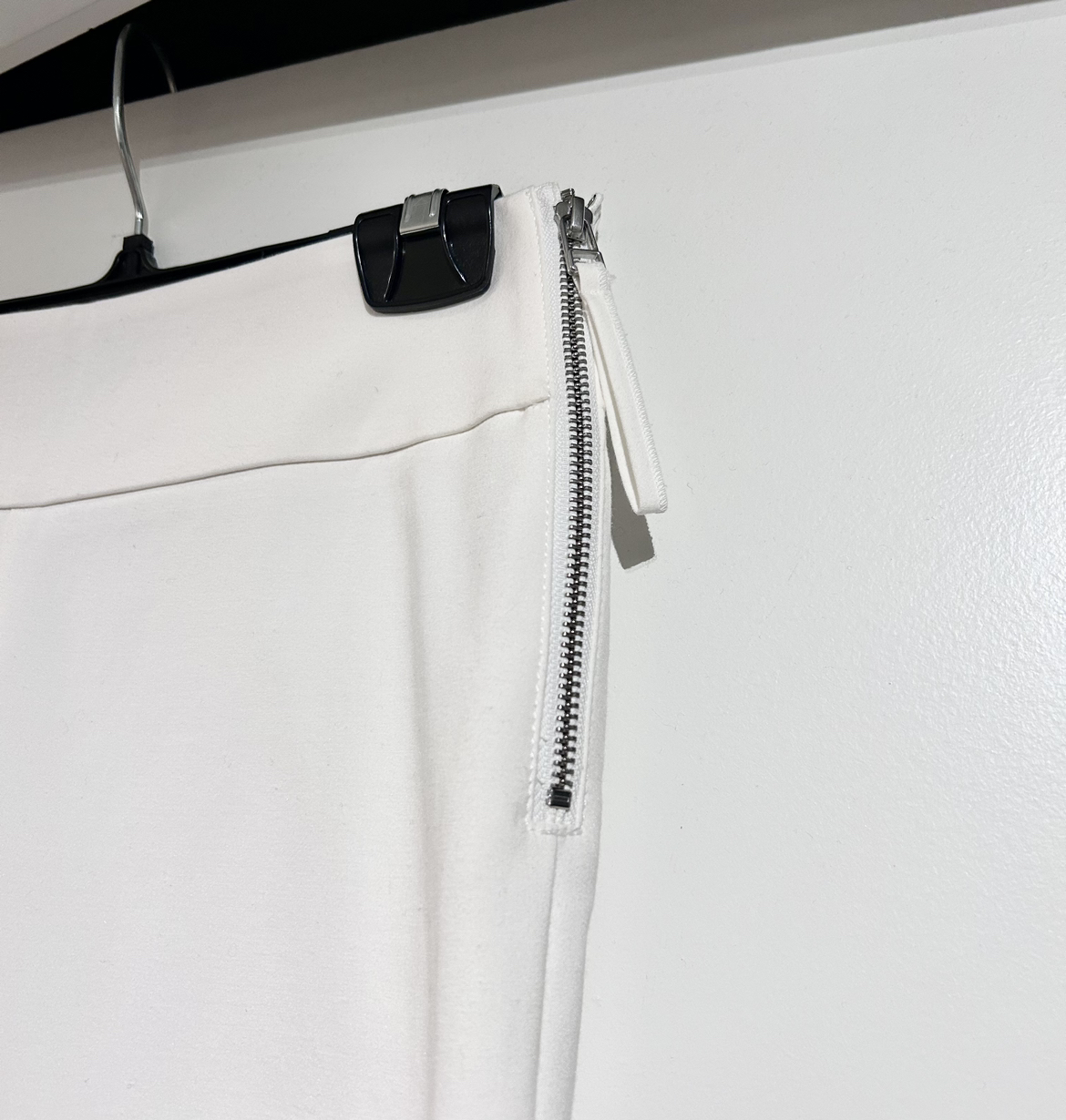 Marciano White Dress Pant image indicator(4)