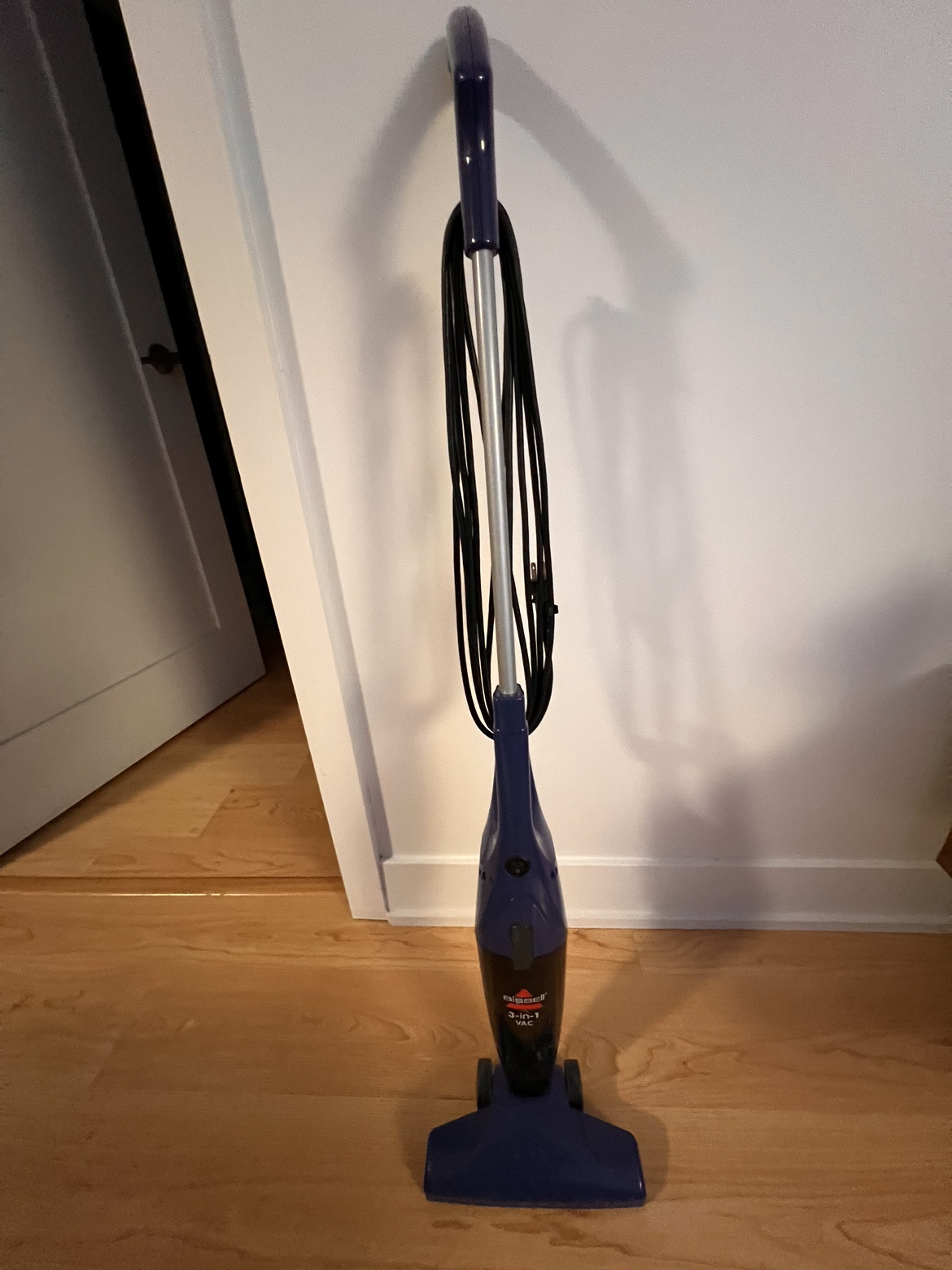 Bissell 3-in-1 stick vacuum - photo 2