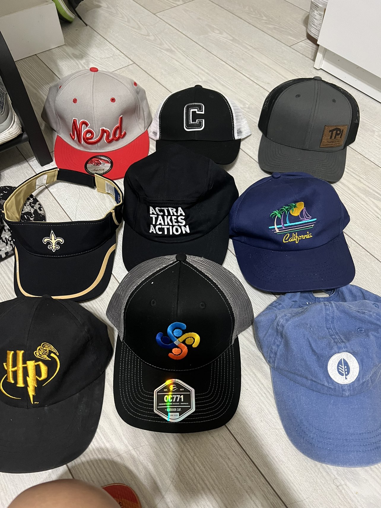 Mix hats