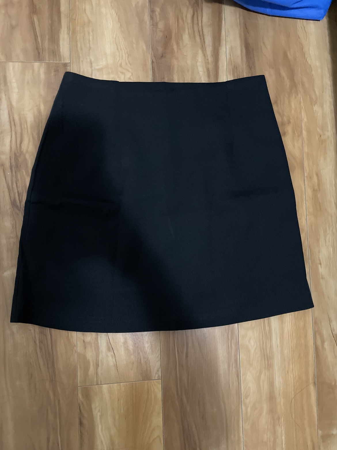 Black mini skirt size small