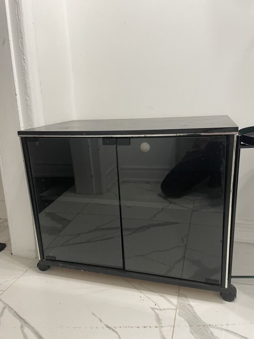 Tv stand image indicator(2)